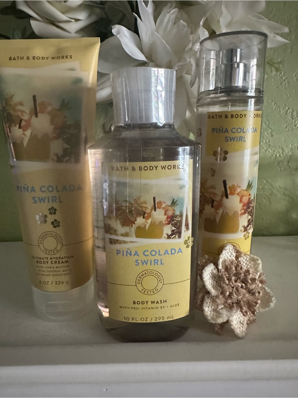 Bath & Body Works Pina Colada Swirl Body Wash & Lotion - Mist
